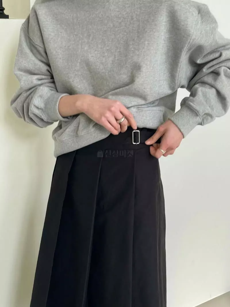 Avecnous - Korean Women Fashion - #thatsdarling - Buckle Pleats Skirt - 4