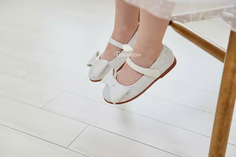 BabyZzam - Korean Children Fashion - #designkidswear - Enamel Ribbon Flats - 8