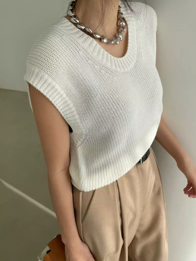 Baguette - Korean Women Fashion - #momslook - Round Vest