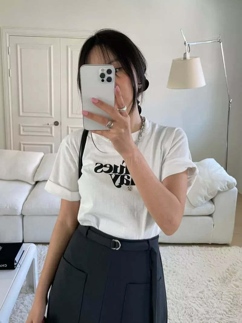 Baguette - Korean Women Fashion - #momslook - Day Tee