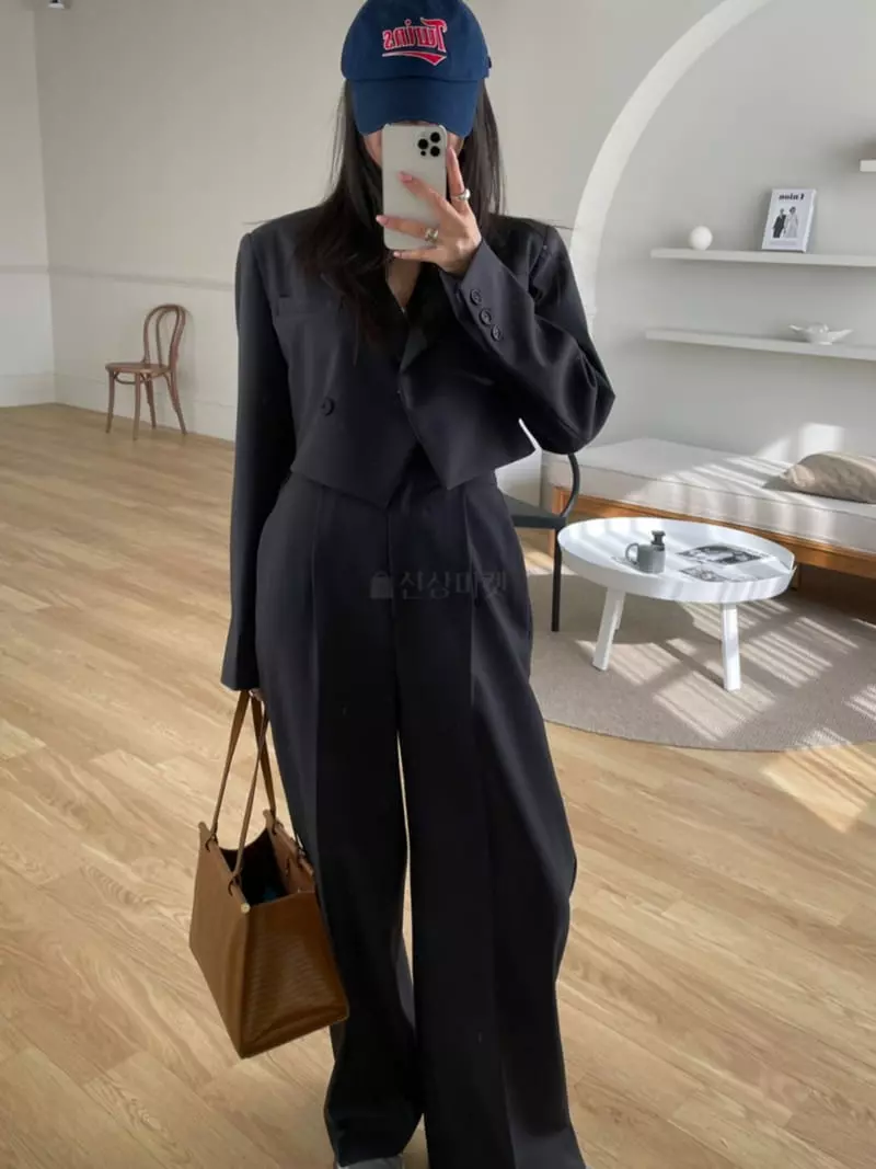 Baguette - Korean Women Fashion - #restrostyle - After Outer Bottom Set - 3