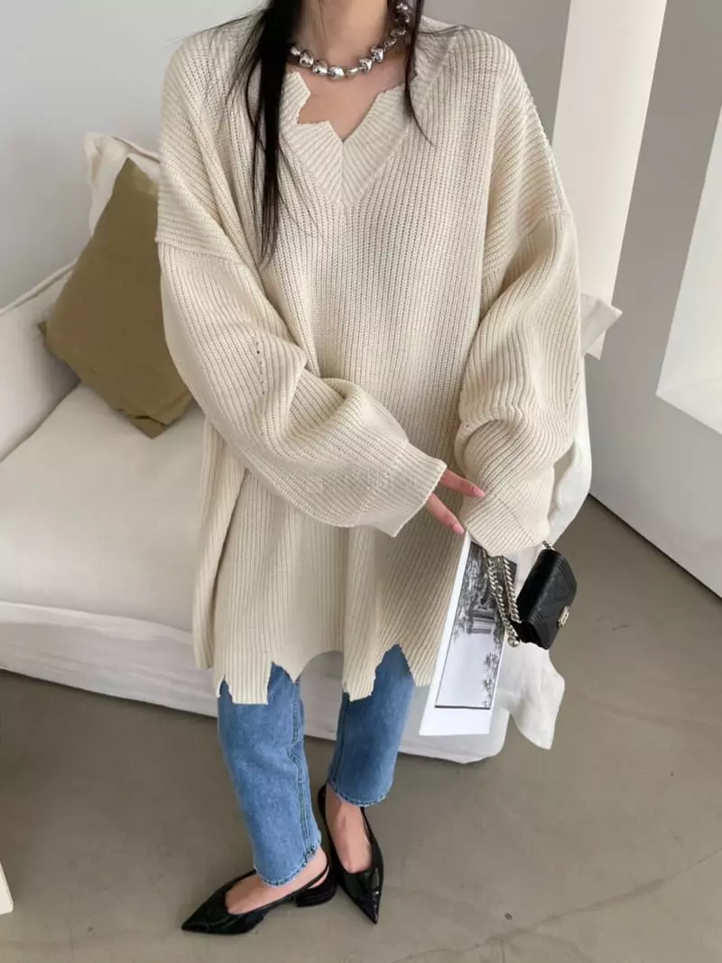 Baguette - Korean Women Fashion - #thelittlethings - Vintage Knit Tee - 2
