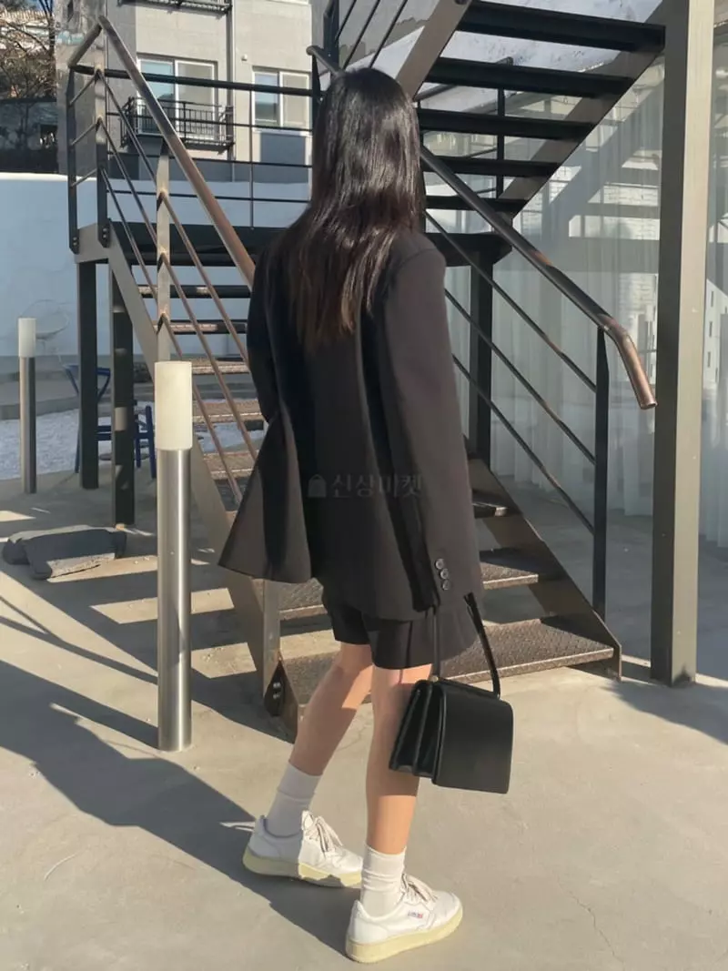 Baguette - Korean Women Fashion - #momslook - Peanut Jacket - 4