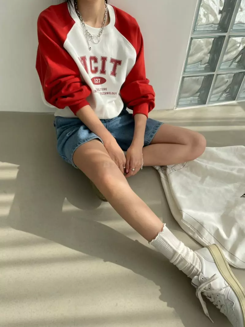 Baguette - Korean Women Fashion - #womensfashion - Raglan Coloring Sweatshirt