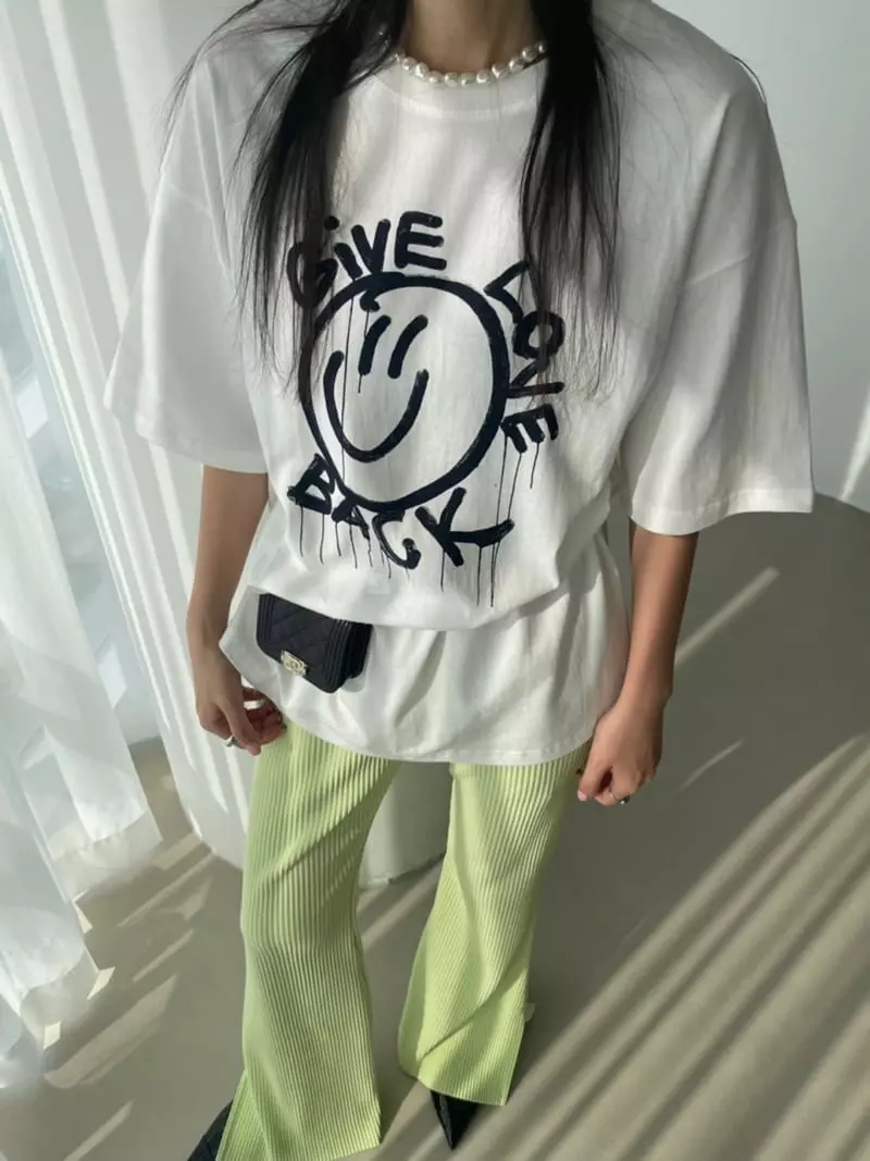 Baguette - Korean Women Fashion - #womensfashion - Smile Tee - 2