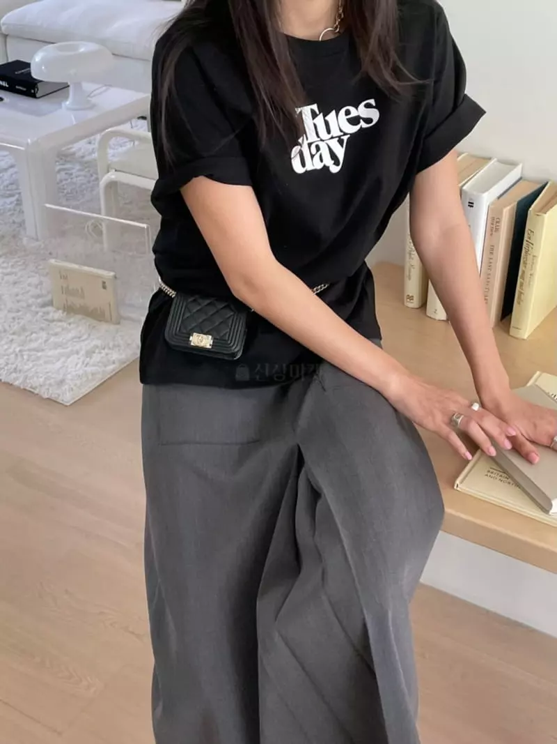 Baguette - Korean Women Fashion - #womensfashion - Day Tee - 2