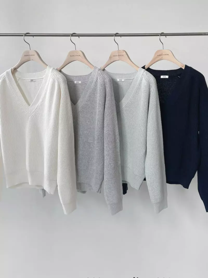 Baking Powder - Korean Women Fashion - #pursuepretty - Hachi V-neck Knit Tee - 4