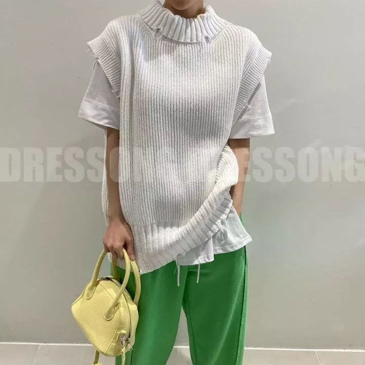 Black Fuchsia - Korean Women Fashion - #restrostyle - Reversible Knit Vest - 5