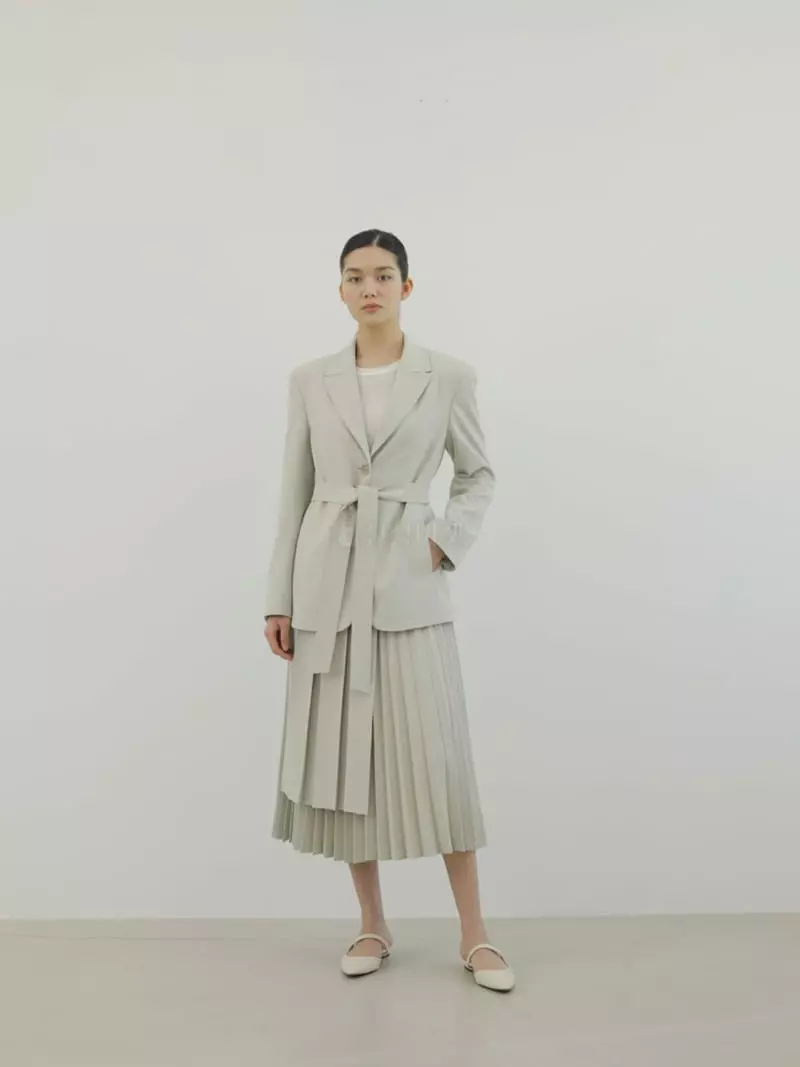 Blanc - Korean Women Fashion - #momslook - Bird Jacket
