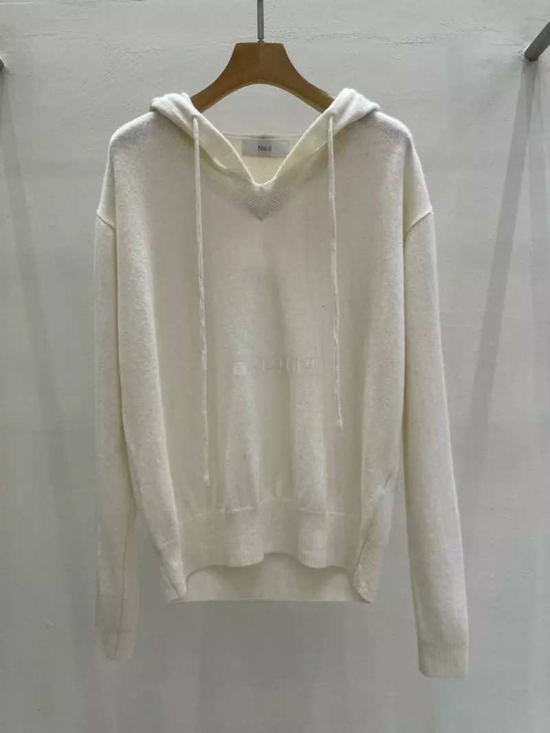 Blanc - Korean Women Fashion - #momslook - V Hoody Tee