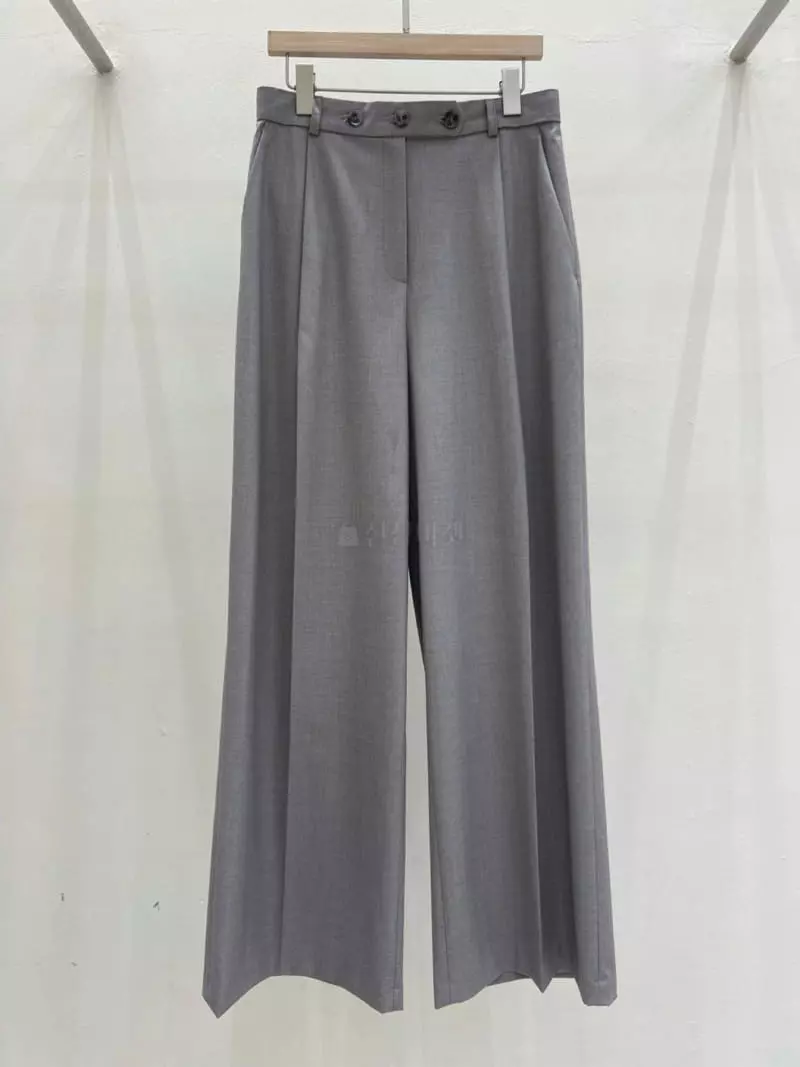 Blanc - Korean Women Fashion - #momslook - 3 Button Pants - 3