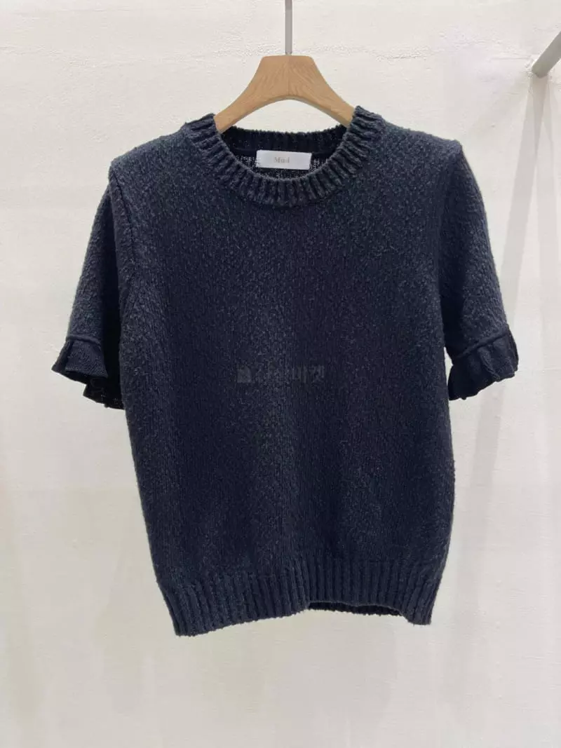 Blanc - Korean Women Fashion - #momslook - Louis Tee - 2