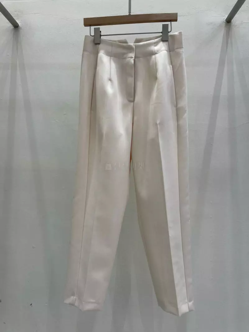 Blanc - Korean Women Fashion - #momslook - Louis Pants - 2
