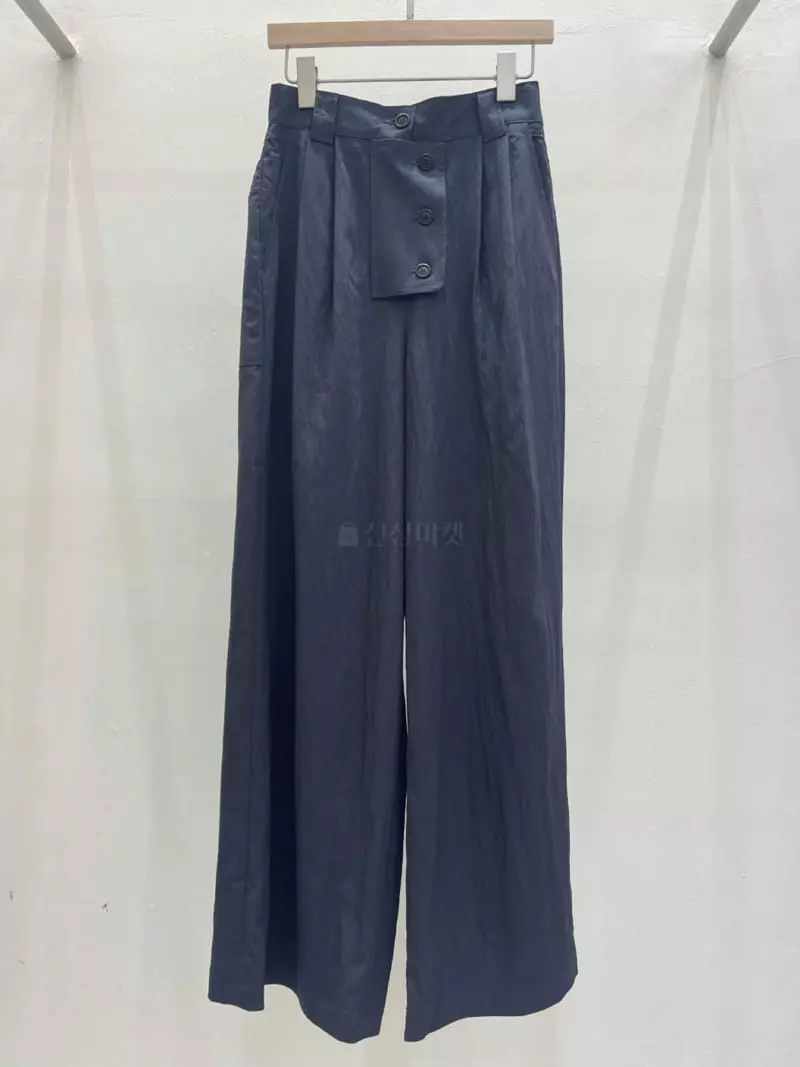 Blanc - Korean Women Fashion - #thatsdarling - Button Pants - 3