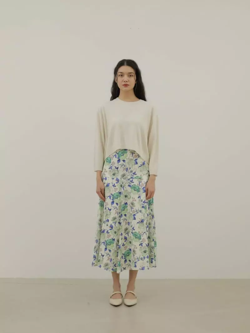 Blanc - Korean Women Fashion - #vintagekidsstyle - Flower Skirt