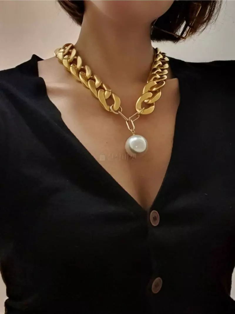 Blancchouette - Korean Women Fashion - #pursuepretty - Big Chain 9 Necklace - 2