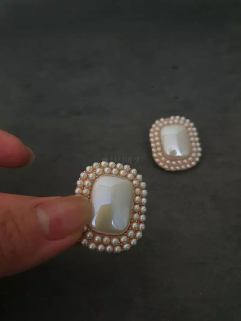 Blancchouette - Korean Women Fashion - #pursuepretty - Becky 6 Earring - 2