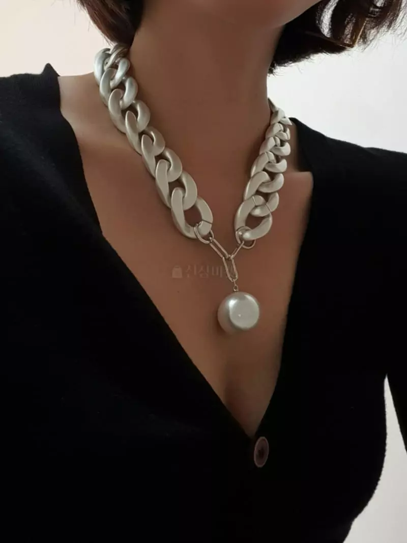 Blancchouette - Korean Women Fashion - #restrostyle - Big Chain 9 Necklace - 4