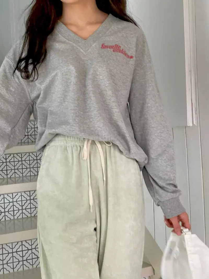 Bold - Korean Women Fashion - #momslook - Cookie Sweatshirt - 3