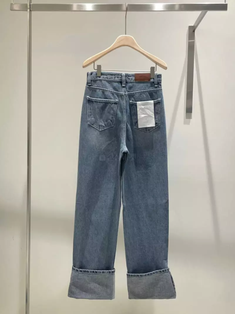 Bold - Korean Women Fashion - #momslook - Roll Up Jeans - 3