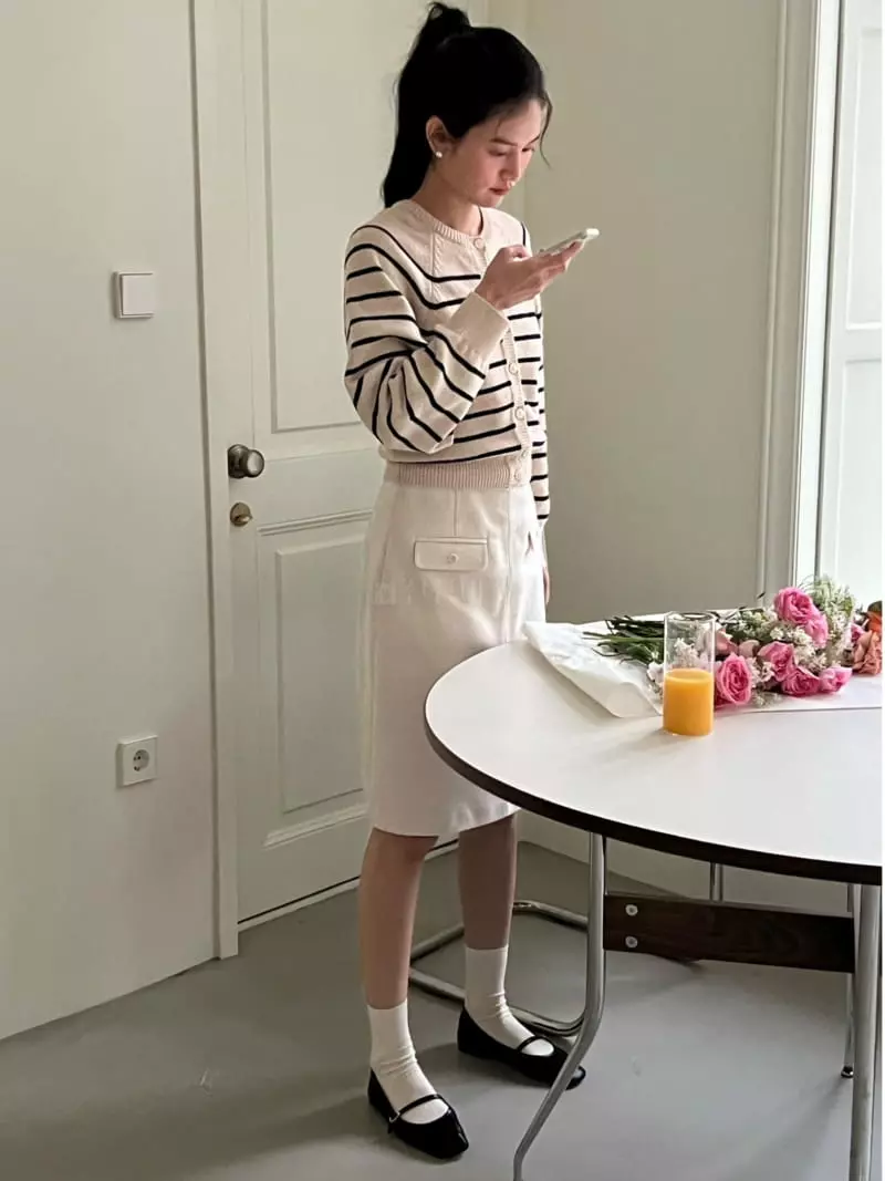 Bold - Korean Women Fashion - #momslook - Spring Pocket Skirt