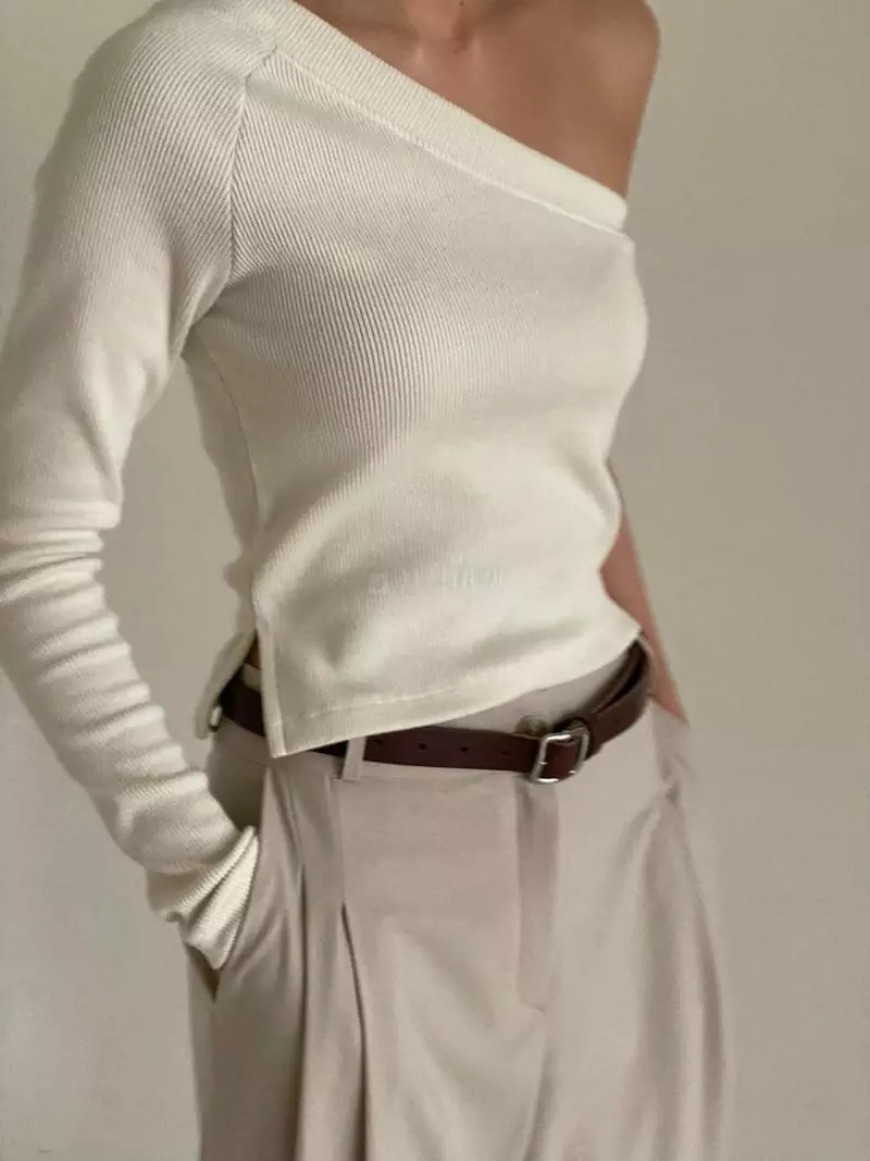 Bold - Korean Women Fashion - #momslook - Rib Unbalance Tee - 3