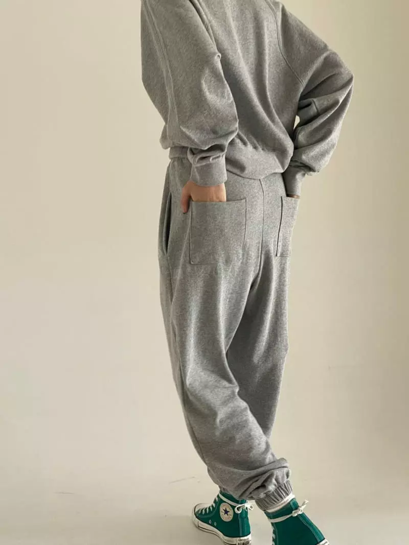 Bold - Korean Women Fashion - #momslook - Embroidery Jogger Pants - 2