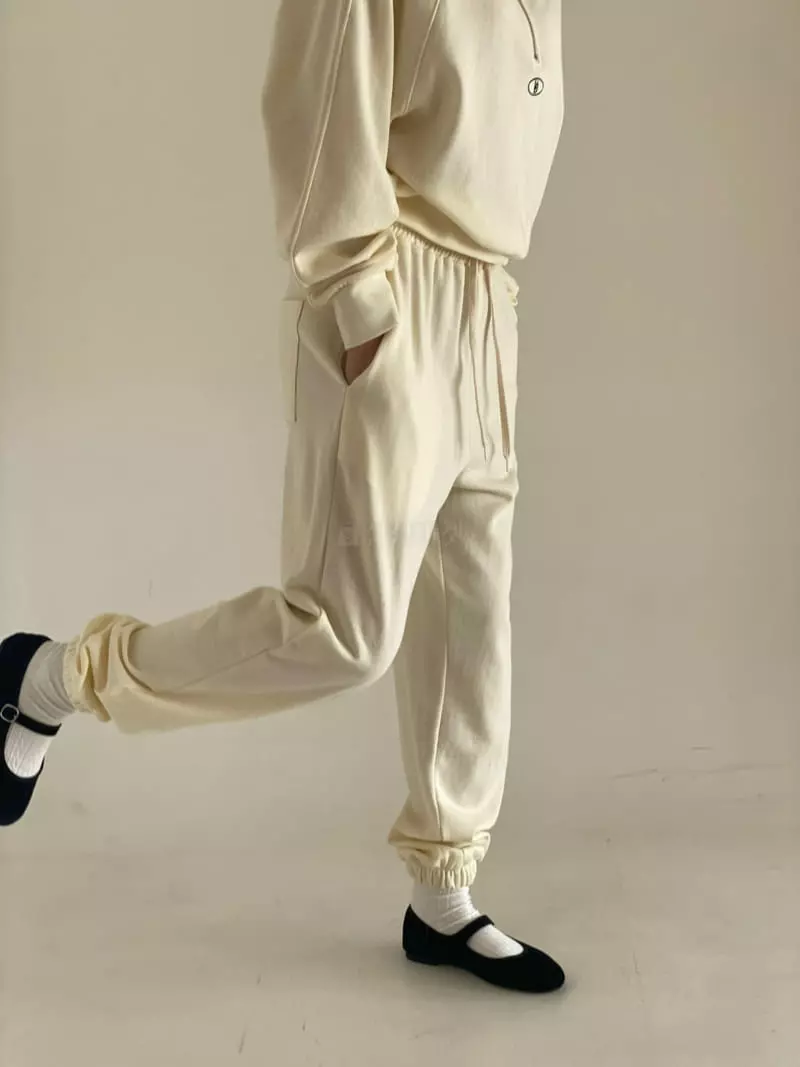 Bold - Korean Women Fashion - #momslook - Embroidery Jogger Pants - 3