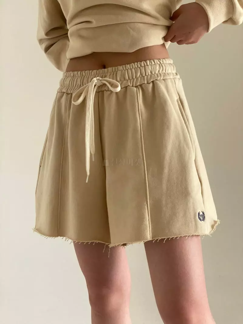 Bold - Korean Women Fashion - #momslook - Laurel Half Pants