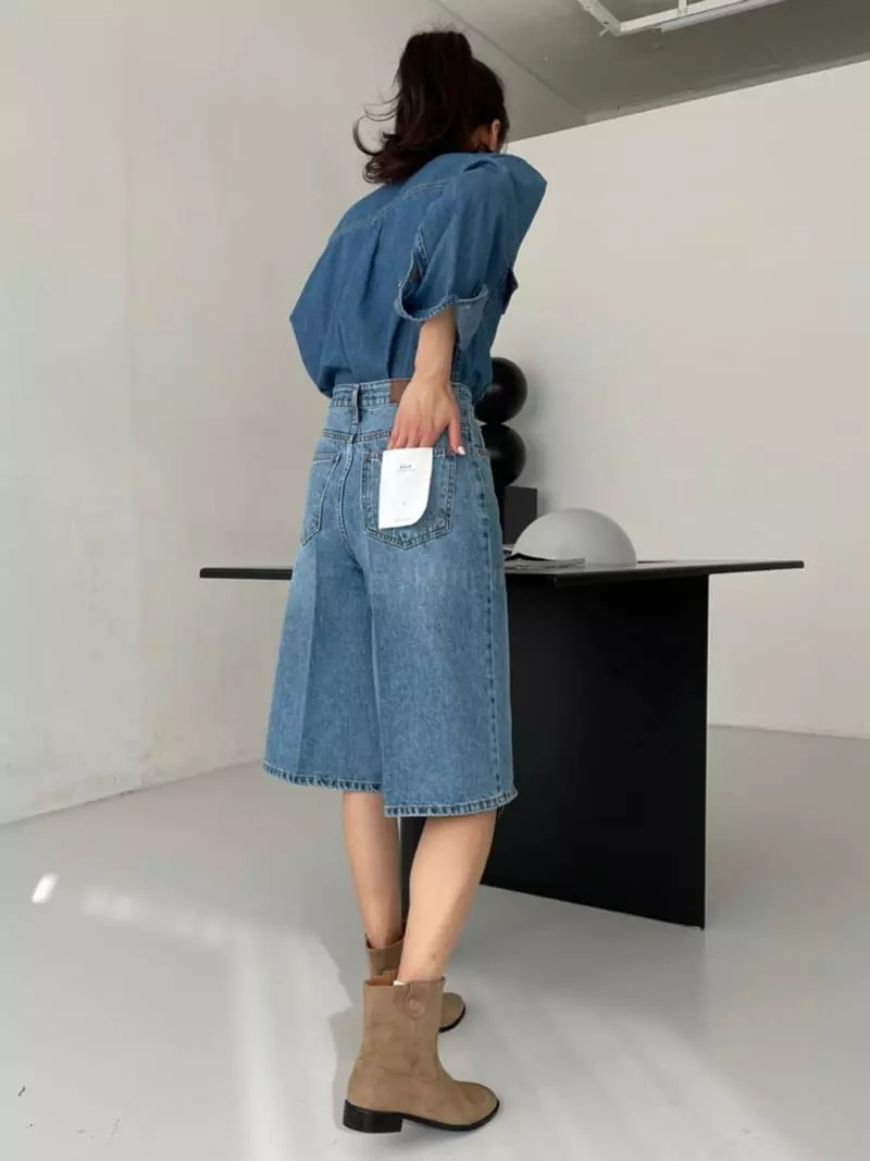 Bold - Korean Women Fashion - #womensfashion - Bermuda Jeans - 2