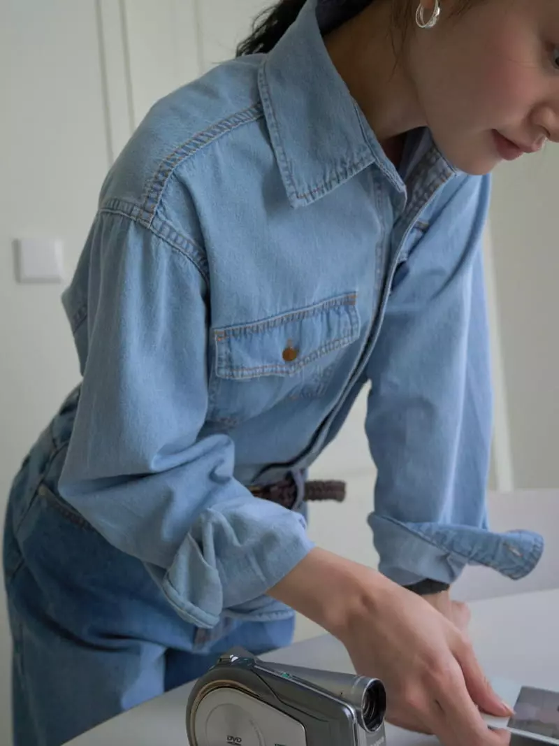 Bold - Korean Women Fashion - #womensfashion - Cut Denim Shirt