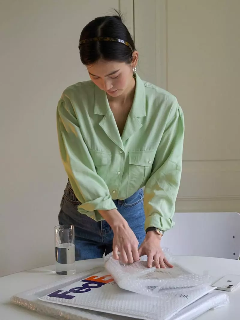 Bold - Korean Women Fashion - #womensfashion - Relax Pocket Blouse