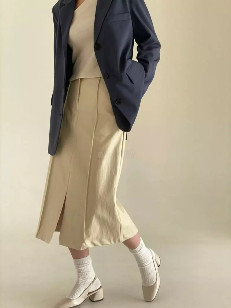 Bold - Korean Women Fashion - #womensfashion - Vegan Slit Skirt - 2