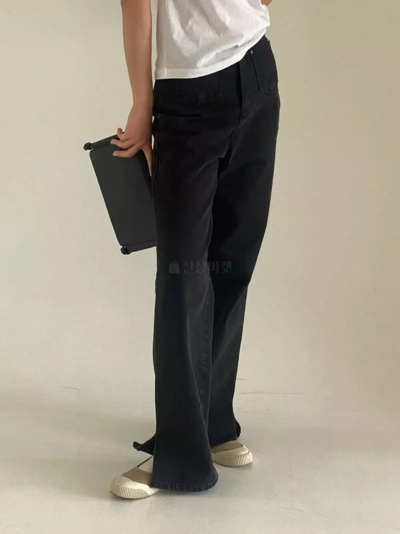 Bold - Korean Women Fashion - #womensfashion - Sha Black Jeans 