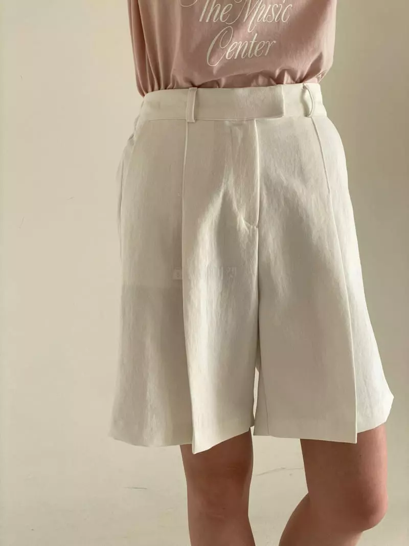 Bold - Korean Women Fashion - #womensfashion - Half Pintuck Pants - 3