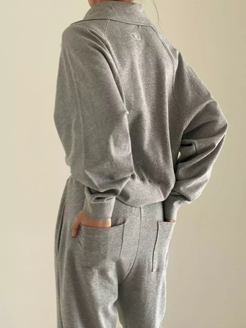 Bold - Korean Women Fashion - #momslook - Half Zip-up Sweatshirt - 4