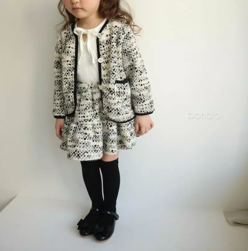 Bonaloi - Korean Children Fashion - #Kfashion4kids - Gold Heart Skirt - 4