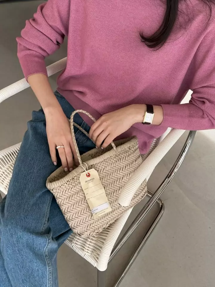 Bowen - Korean Women Fashion - #thatsdarling - Holga Grace R Knit Tee