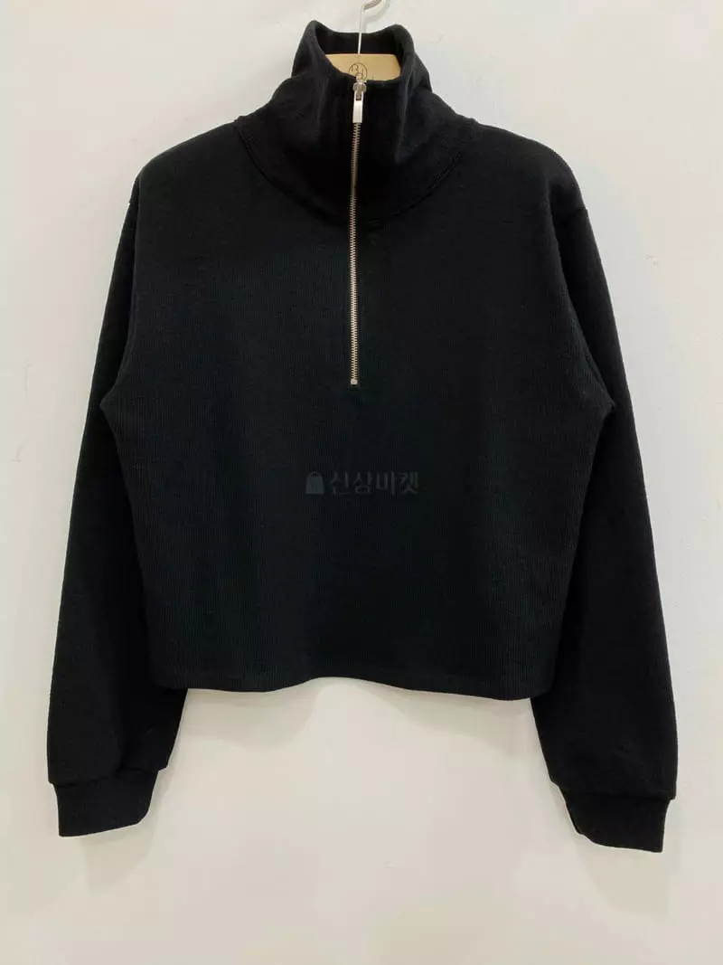 Bplan - Korean Women Fashion - #momslook - Alita Half Zip-up Sweatshirt - 2