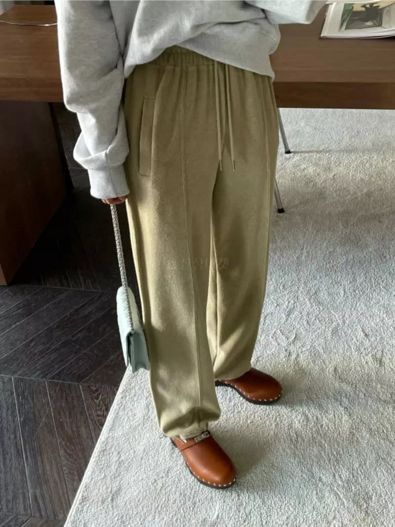 Breathe - Korean Women Fashion - #momslook - Towel Jogger Pants - 2