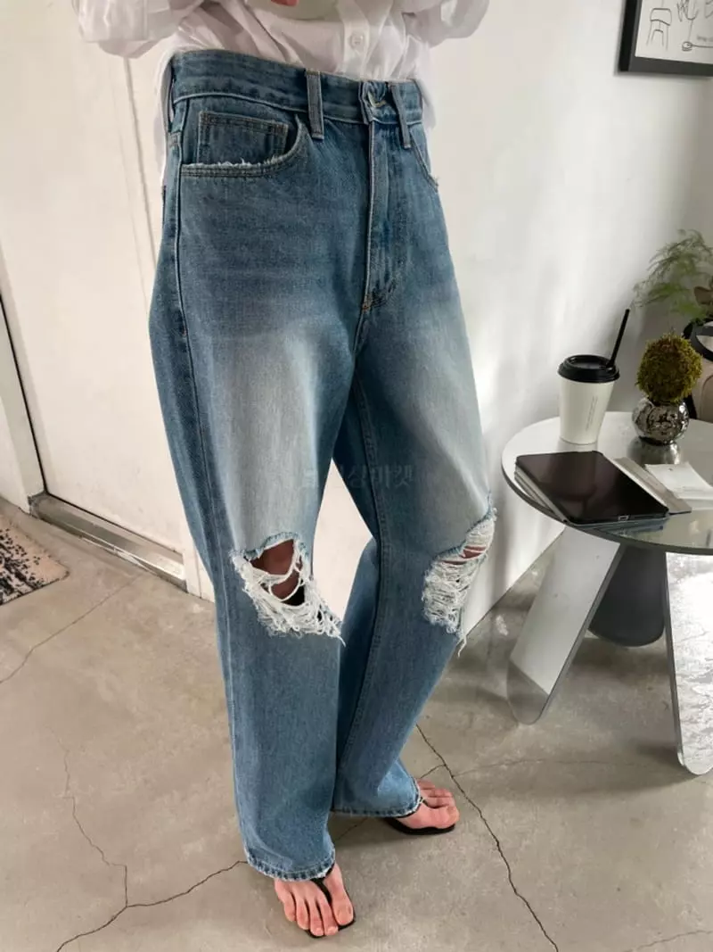 Breathe - Korean Women Fashion - #restrostyle - Damage Jeans   - 2