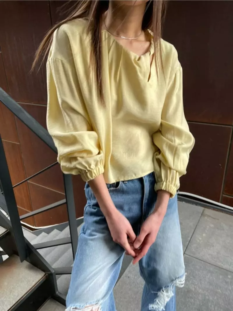 Breathe - Korean Women Fashion - #thatsdarling - Round Blouse - 2