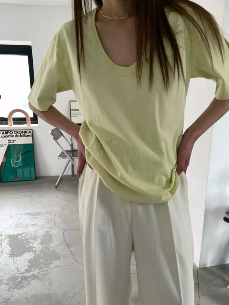 Breathe - Korean Women Fashion - #thelittlethings - Organic U-neck Tee - 2