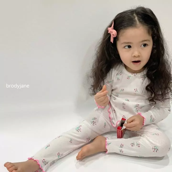 Brodyjane - Korean Children Fashion - #kidsshorts - Flower Rib Frill Easywear - 6