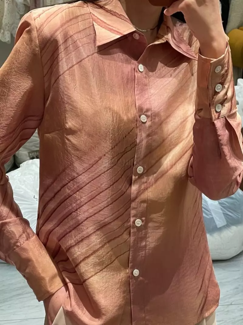 Cedar - Korean Women Fashion - #momslook - Drawing Blouse - 2