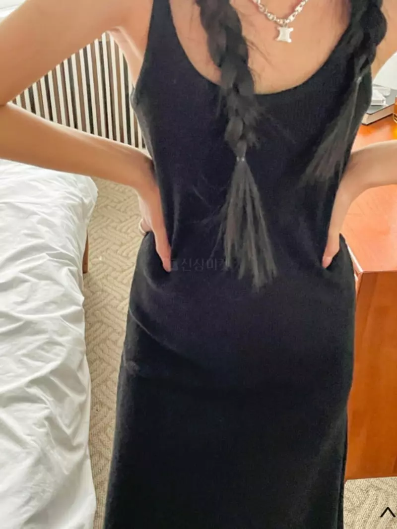 Chapter - Korean Women Fashion - #momslook - Simple Sleeveless One-piece - 2