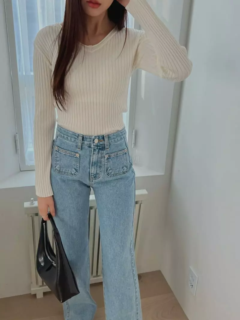 Chapter - Korean Women Fashion - #shopsmall - Rib V Knit Tee - 2