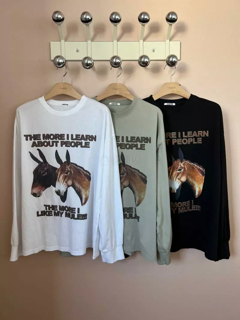 Chapter - Korean Women Fashion - #womensfashion - Horse Print Tee - 4