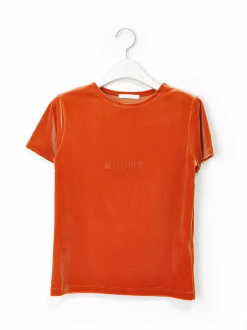 Charlotte - Korean Women Fashion - #momslook - Base Velvet Tee - 3