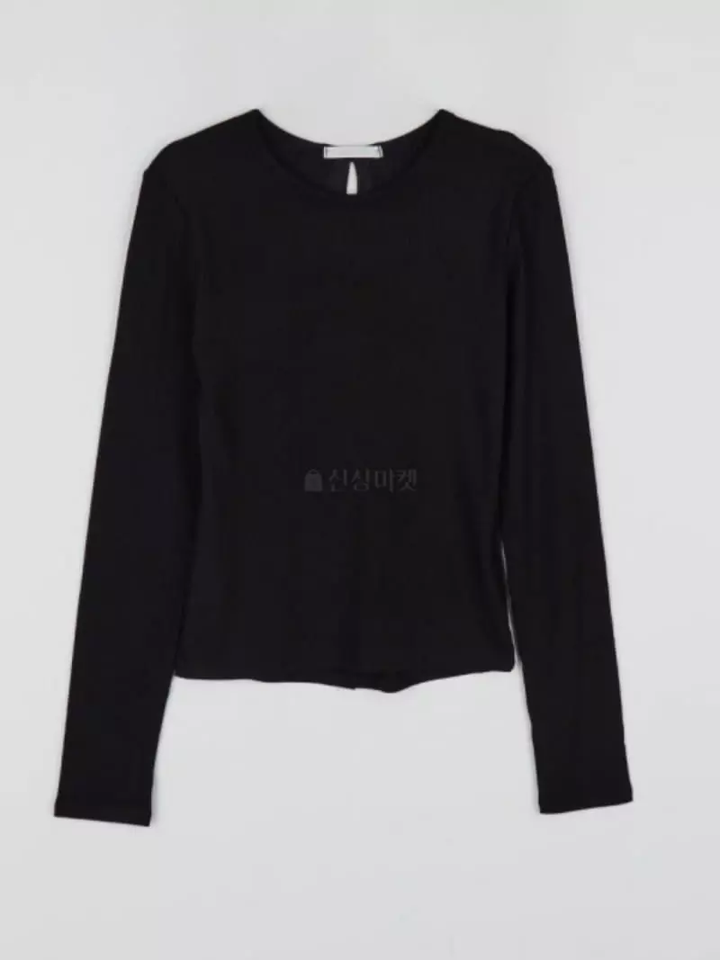 Charlotte - Korean Women Fashion - #vintageinspired - Back-open Tee - 4